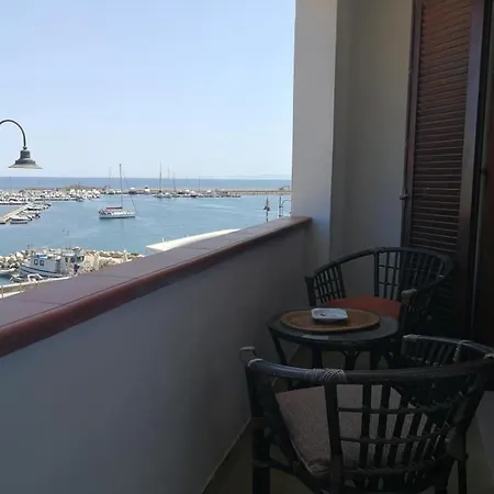 Alojamento de Acomodação e Pequeno-almoço La Reale *