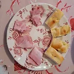 La Reale Bed & Breakfast 3*