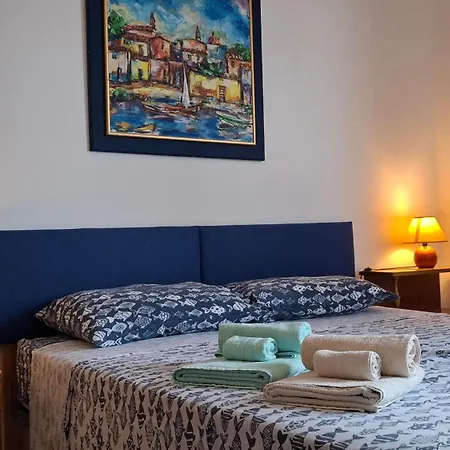 La Reale Bed & Breakfast