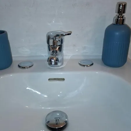 La Reale לינה וארוחת בוקר סטינטינו